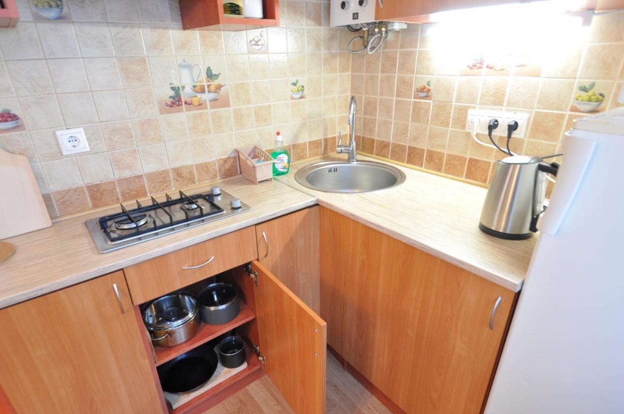 Grafovi Apartments Нарва Екстер'єр фото