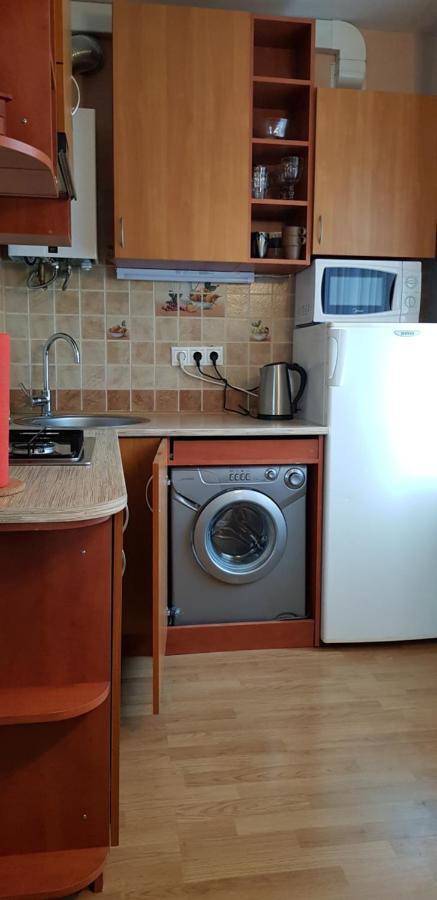 Grafovi Apartments Нарва Екстер'єр фото